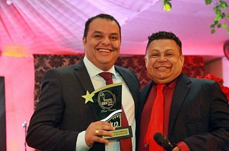 Sem obras para mostrar por Newton Bello, Roberto do Posto prefere celebrar “Troféu Tabajara” 2019