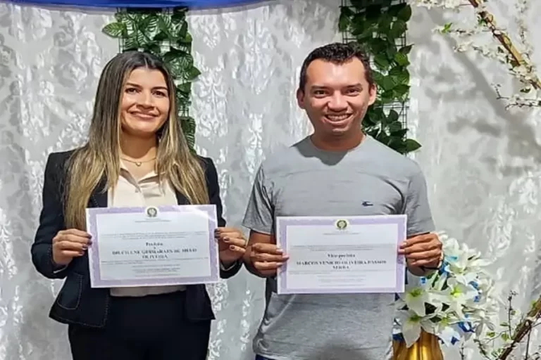 Com reinado ameaçado em Boa Vista do Gurupi, Dilcilene contrata pesquisa pra medir popularidade de vice-prefeito e agora adversário político